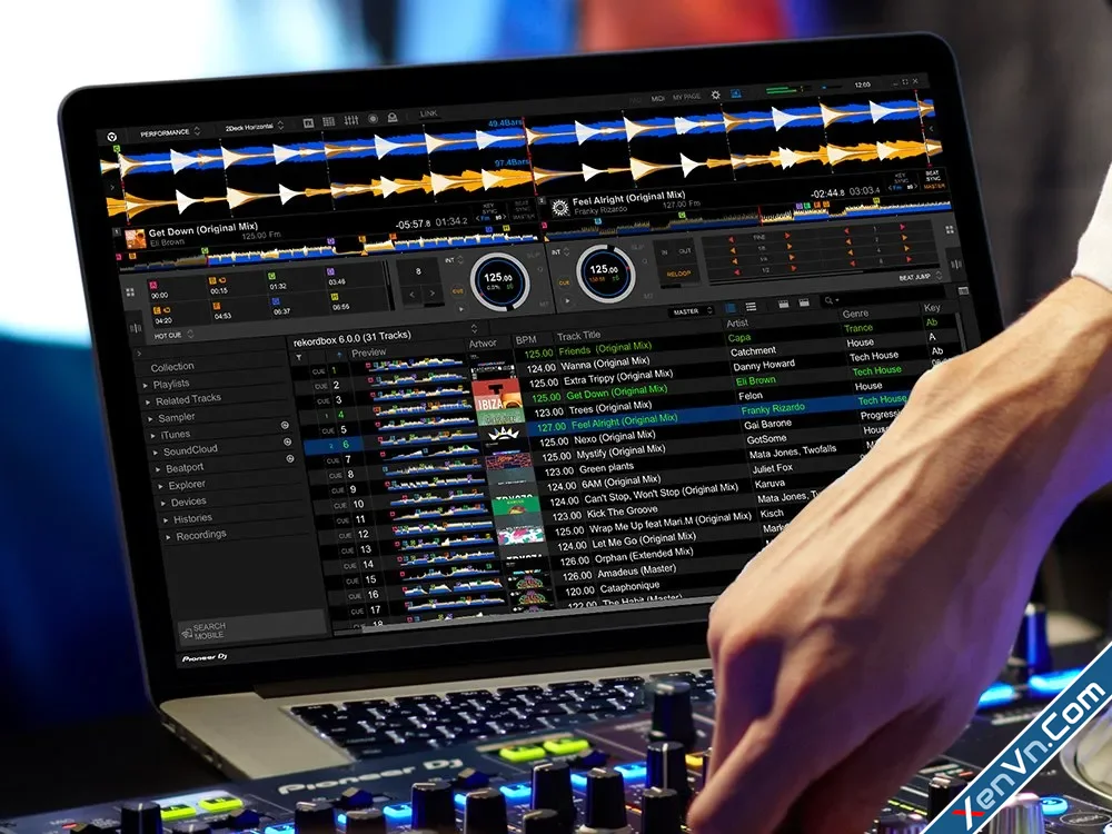 AlphaTheta Rekordbox 7 Professional - DJ software for professional DJs-1.webp